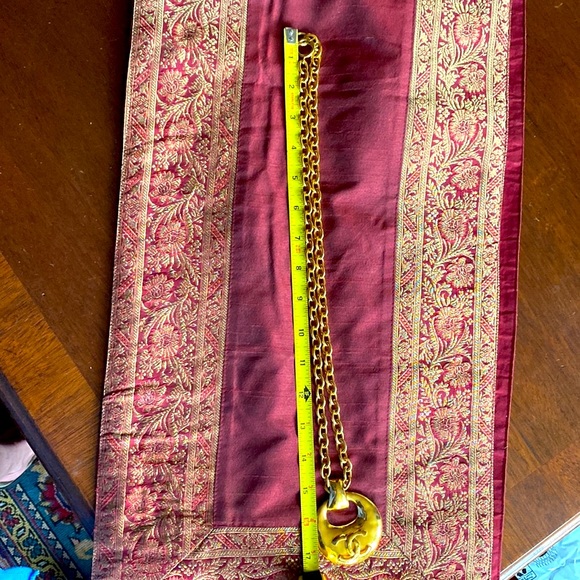 CHANEL vintage necklace - Picture 6 of 10